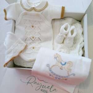 Monik Perla camel