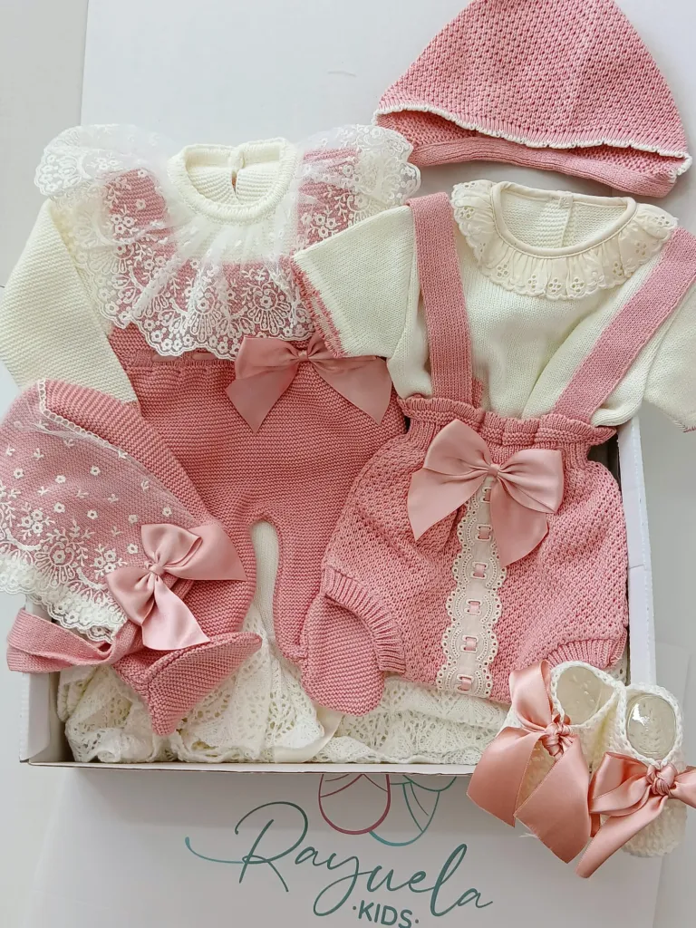 Ajuar Recién Nacido Algodón | Regalo Baby Shower Rayuela | Amira
